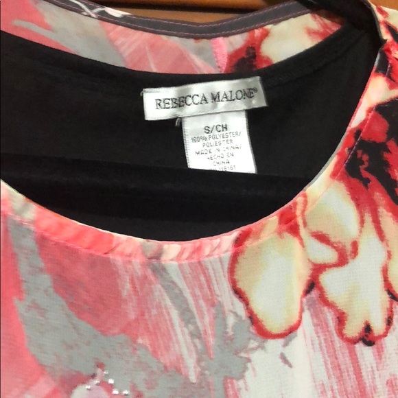 Handkerchief hem top - Picture 4 of 5